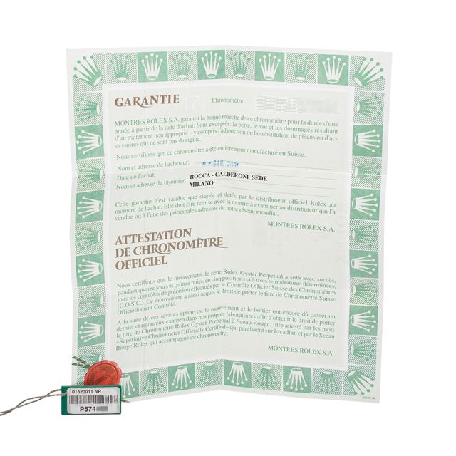 Rolex Oyster Perpetual Date 15200 Image 3